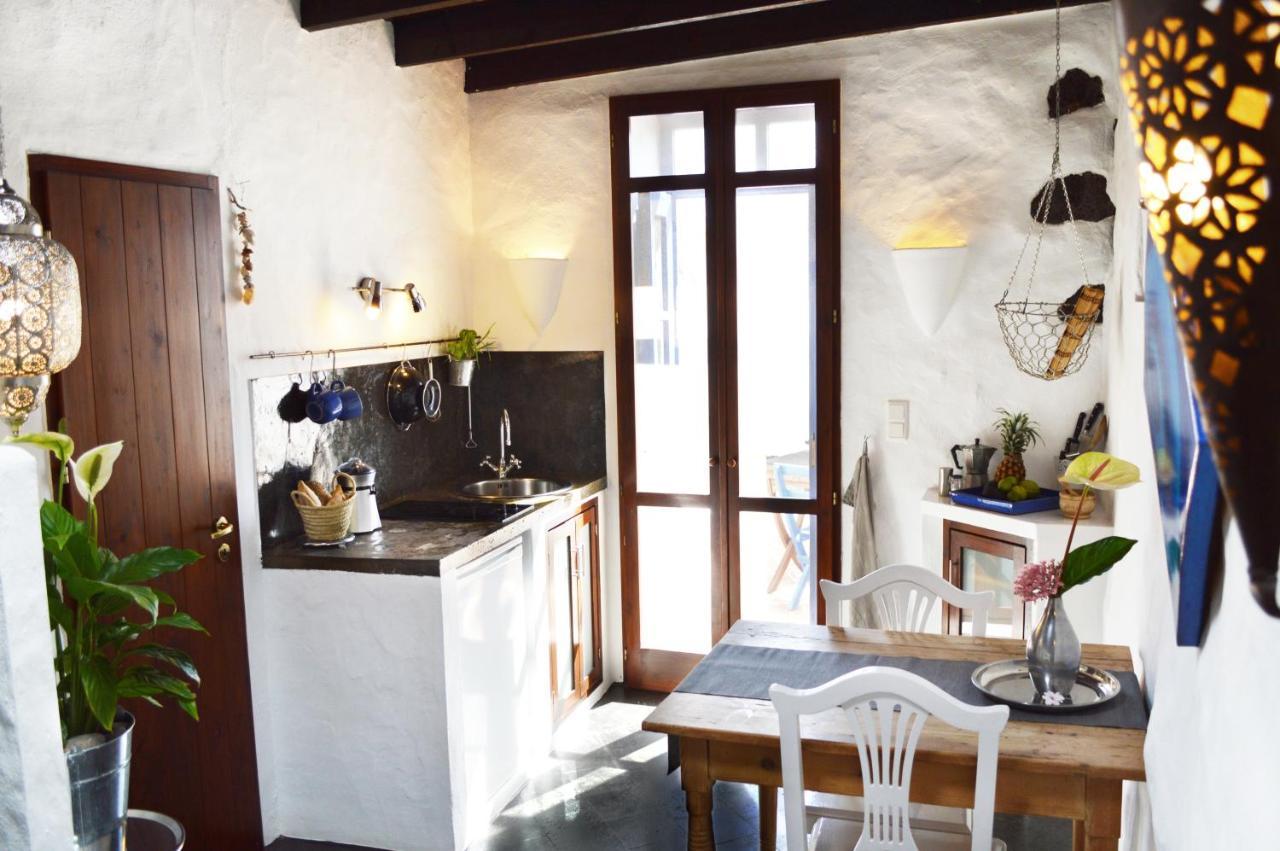 Stylish Getaway With Secluded Patio In Lava Finca Uga Exteriér fotografie