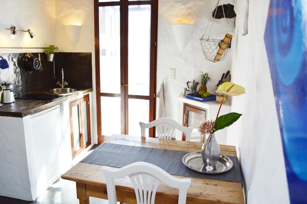 Stylish Getaway With Secluded Patio In Lava Finca Uga Exteriér fotografie